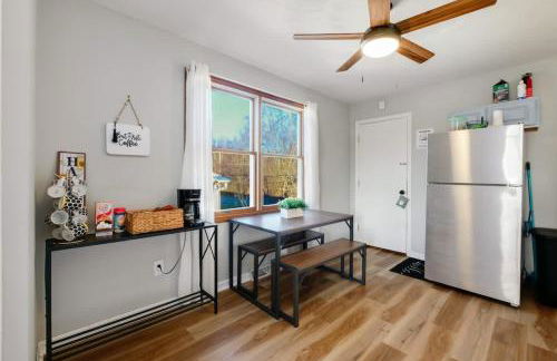 Natures Retreat Renovated with Quiet Pond Views - Foto 17