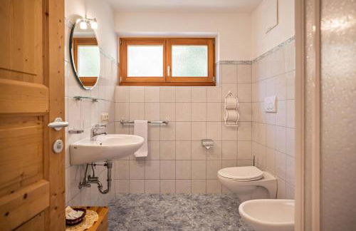 Bnb Lettnerhof Balcony Family Suite - Photo 7