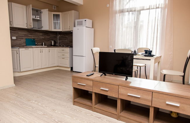 Zima Leto Apart Hotel - Photo 19