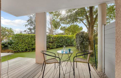 La Bulle Bleue - Parking-Terrasse-aéoport-MEET - Foto 12