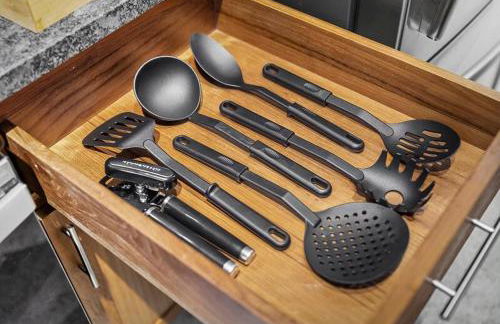 Brooklyn Style Loft l DT l Parking l Cafe - Photo 16