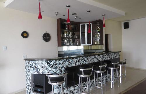 Mansão Casa Blanca em São Roque c/ 5 vagas garagem - Foto 120