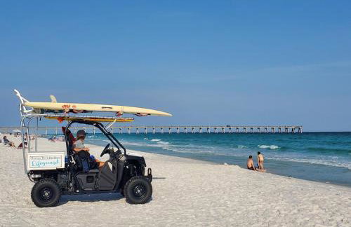 Navarre Beach Landing - Beach Gear Included - Walk to Beach - Sunset Views - Foto 8