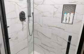 Lakefront, Private Beach, Garage Bar, Near WI Dells, King Beds, Sleeps 16, Near Ski Hills - Foto 77