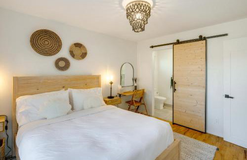 Seaside Home with Hot Tub and Patio Close to Beaches! - Foto 13