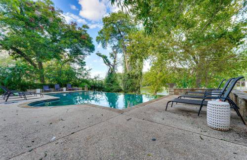 4-Season Boathouse, Hot Tub! Guadalupe River Oasis - Foto 38
