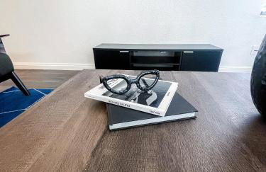 VEGAS GEM 4BDR KING BED Wifi GARAGE PRKNG - Foto 14