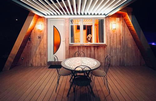 Au-Doux-Altic chalet romantique avec JACUZZI ET SAUNA - Foto 1