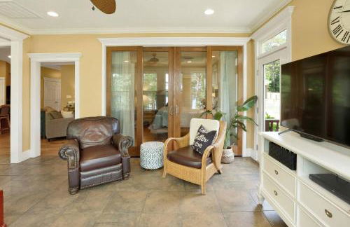 Lake front home, pet friendly, kayaks provided - Foto 19