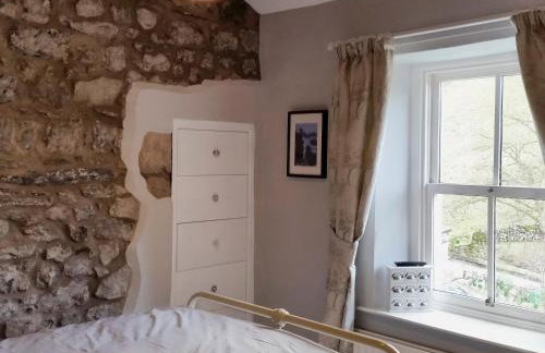 Miller Cottage - Photo 9