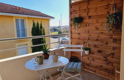 T2 quartier Mermoz, 2 places de parking privées - Foto 14