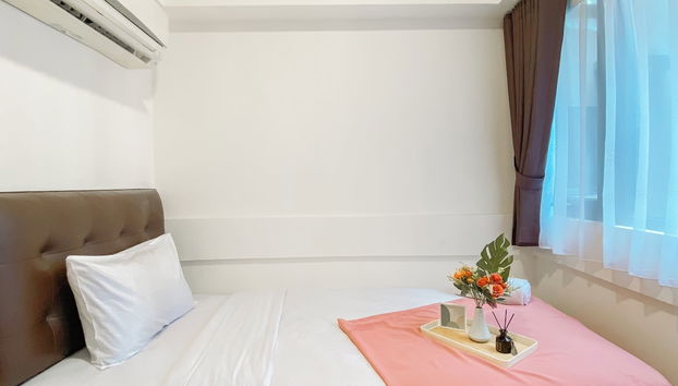 Homey And Spacious 2Br At Meikarta Apartment - Foto 5, Habitación