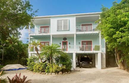 Baypoint Oasis by Last Key Realty - Photo 28