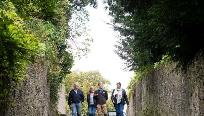 Trekking a Round Hill