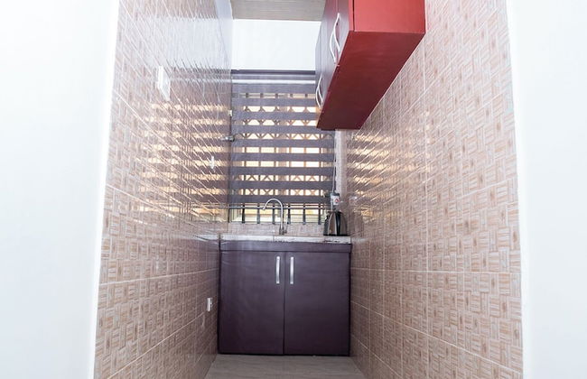 Cute & Comfy Condo Close to Highway - Foto 19