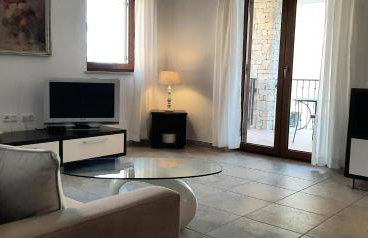 Traumferienwohnung mit privatem Pool & gemütlicher Grillecke am Meer, Kroatien, Istrien, Liznjan bei Medulin - Bester Urlaub an der Adria, für Paare - Foto 10