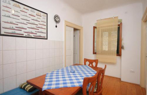 Apartments by the sea Unesic - Unije, Losinj - 8044 - Foto 13