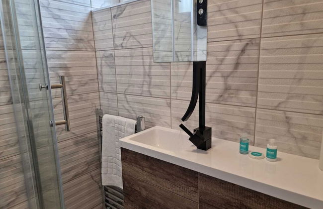 Remarkable 3-bed Apartment in London - Foto 22