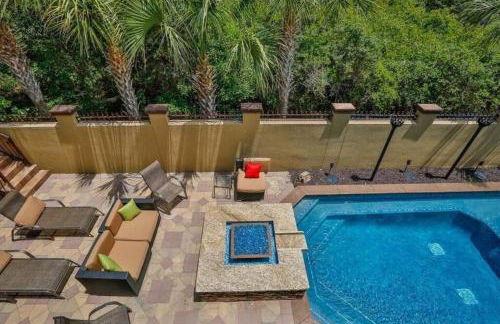 5 BR Villa Private Pool Jacuzzi Golf Cart 3 min to Beach - Foto 26