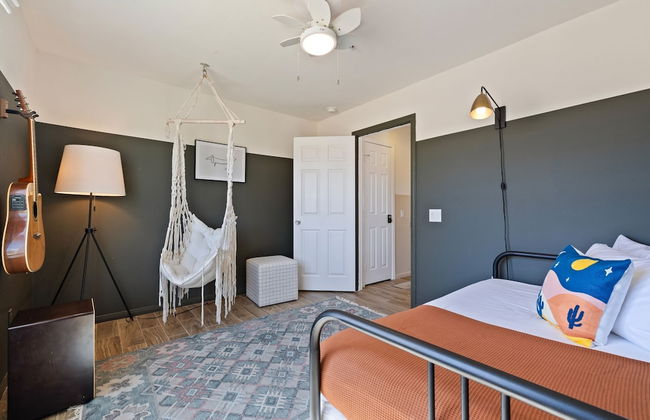 Casa De Kota by Avantstay Pool Firepit Games Secluded Chic - Photo 28