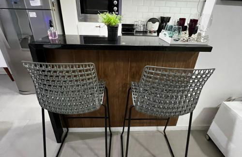 Apt perto da praia c vaga e arrumadeira e janelas anti ruídos - Foto 21