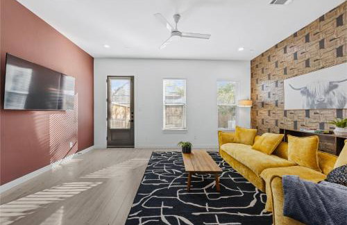 Spacious 3BR Home Near NRG Stadium, Medical Center and Downtown with Backyard, Gazebo and Fire Pit, Pet-Friendly - Foto 22