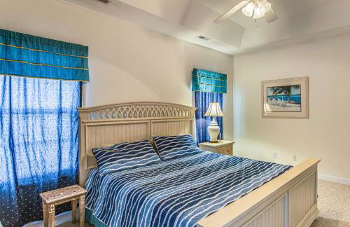 Pool Access and Pond Views Longs Home Near Golf! - Foto 9