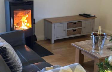 Fields End Lodges - Photo 10