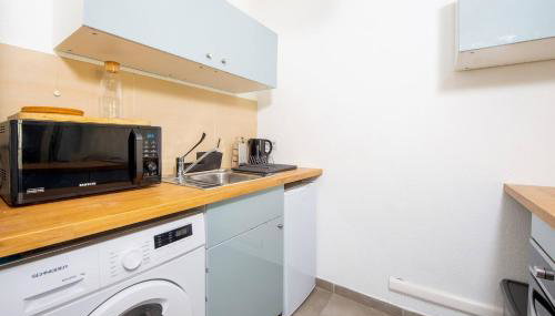 Studio Port Golfe-Juan Parking Wifi Climatisation Terrasse - Foto 4, Other