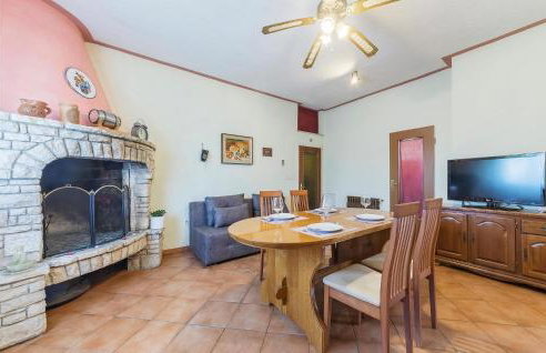 1 Bedroom Cozy Apartment In Valtura - Foto 14