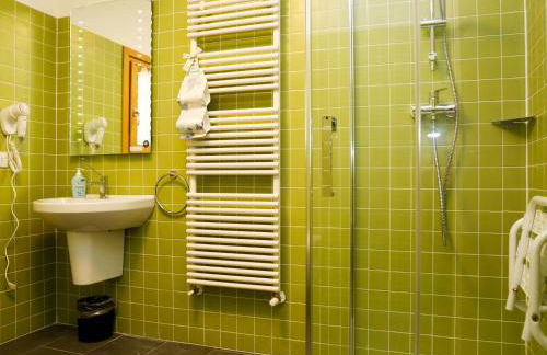 Apartment App- A - Cjase Fravins by Interhome - Foto 25