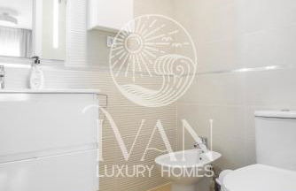 Casa Ralf Ivan Luxury Homes 9ªPlta Sur 1ªLinea - Photo 4
