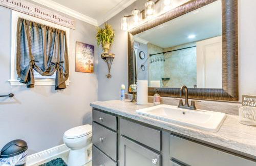 8 Mi to Dwtn Little Rock - Home with Fenced Yard! - Foto 15