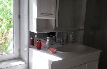 Maison au charme rustique à Luçay-le-Mâle - Foto 10