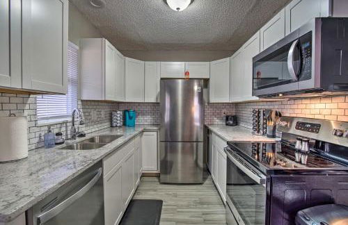 Updated Lees Summit Retreat about 19 Mi to KC! - Foto 2