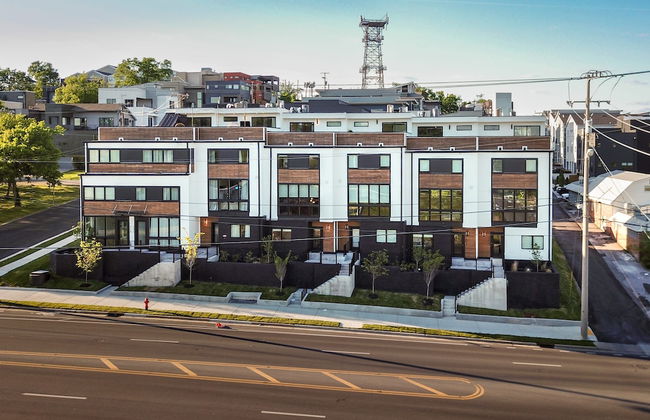 Sky High Cowgirl Luxe 4BR w Rooftopdeck Karaoke - Foto 59