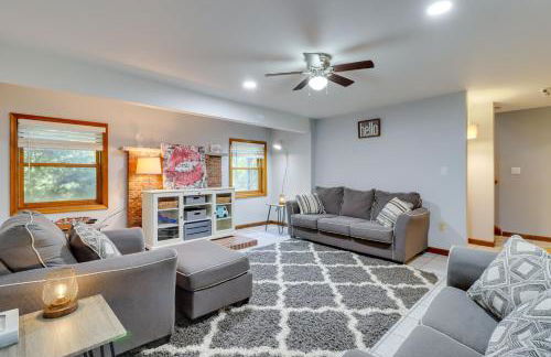 Hot Tub and Game Room Retreat Near Camelback - Foto 27