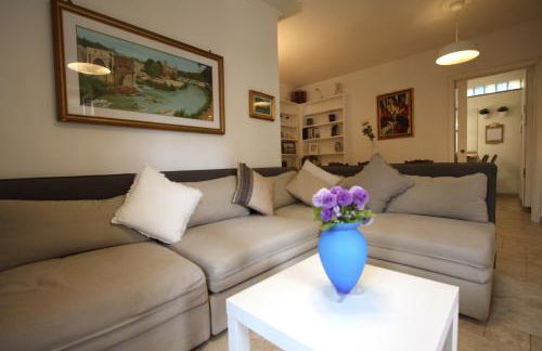 Appia Antica 2BR with swimming pool - Photo 14