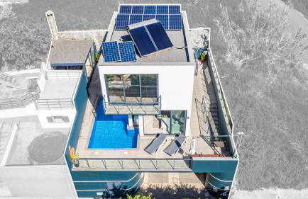 Hillside Villa - Photo 46