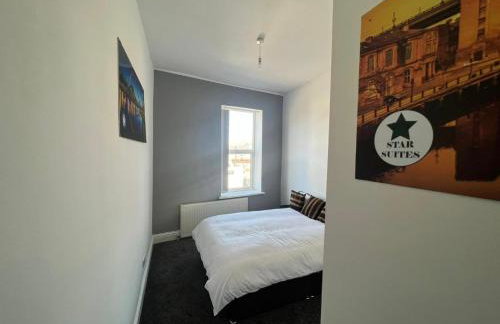 Spacious 2bedroom property by Star Suites - Photo 9