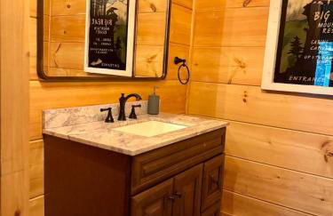 Mountain Cabin & Creek-Front Nature Retreat NC - Foto 18