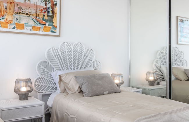 Mermaid Beach Luxury Penthouse - Photo 7