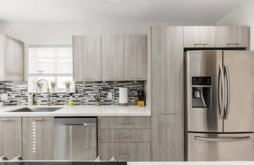 Olas Villa by Rove Travel - Home with Heated Pool - Foto 21