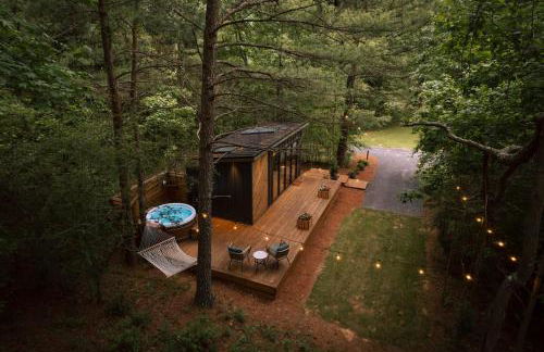 Glamping cottage with glass front and hot tub! - Foto 3