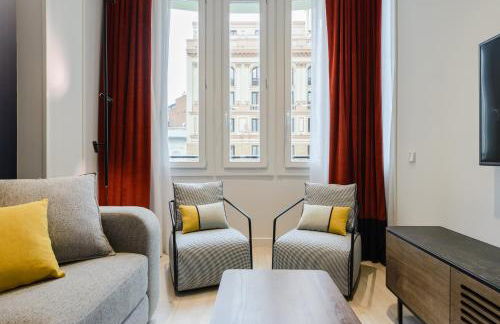 SmartRental Collection Gran Via Centric - Photo 84