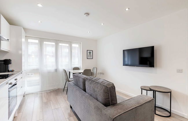 Finsbury Park Retreat: Modern Comfort - Foto 18