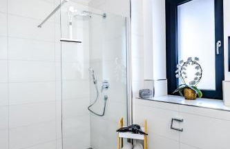 Wohnung im luxuriösen Anwesen mit Panoramablick - Foto 20