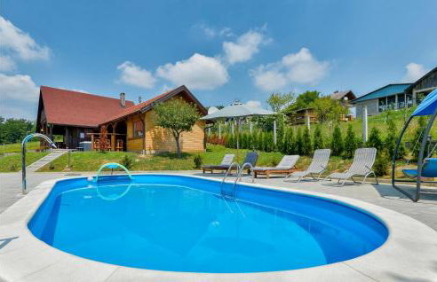 Beautiful Home In Radakovo With Sauna - Photo 8