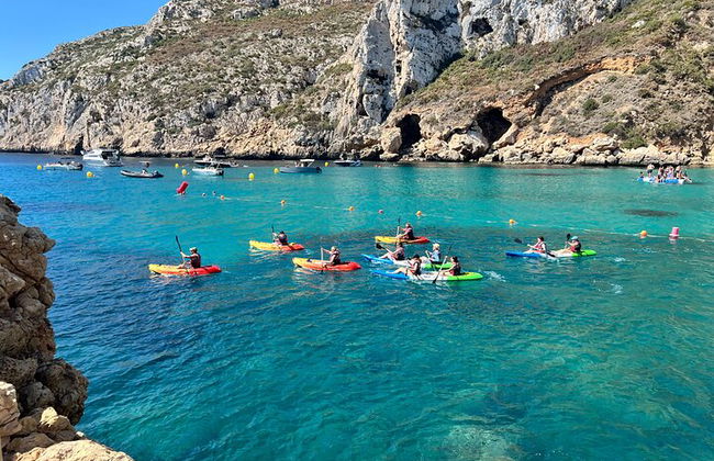 Kayak Javea Guiada Cala Granadella,cueva llop marí,cala en caló - Foto 2