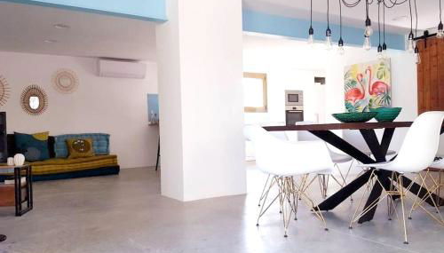 Charming Villa in El Vendrell + Pool - Foto 2